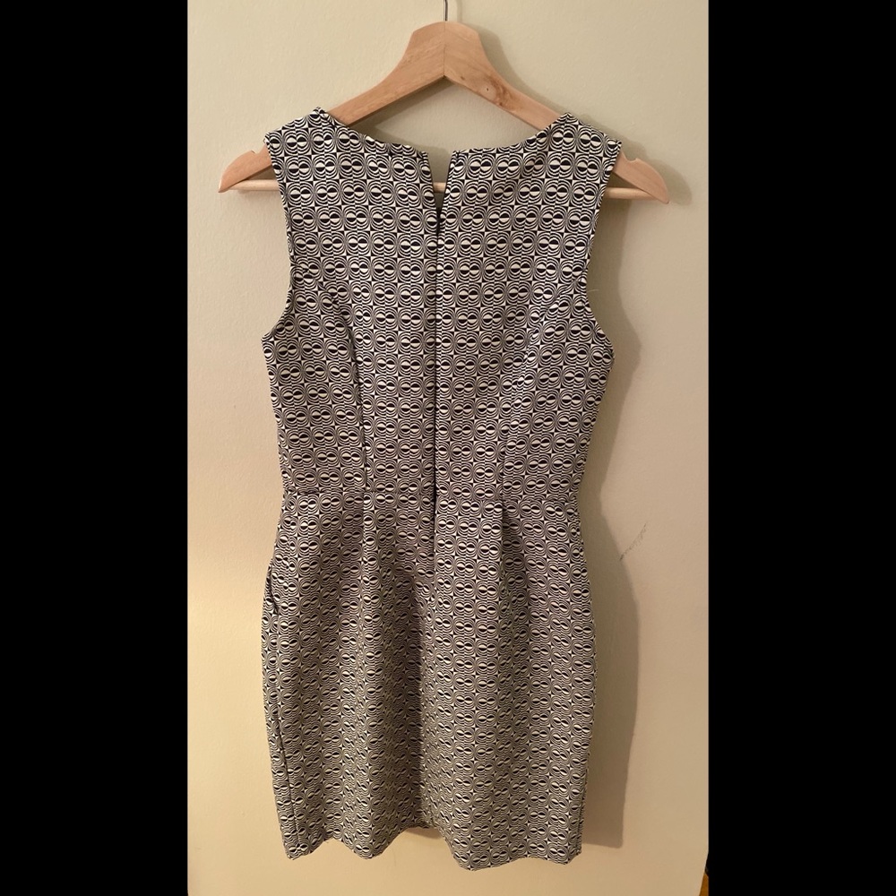 Perfect Work Dress! - Picture 2 of 3